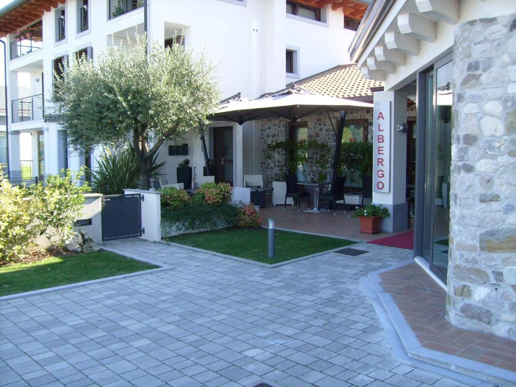 Albergo Ai Sapori San Daniele del Friuli Kültér fotó